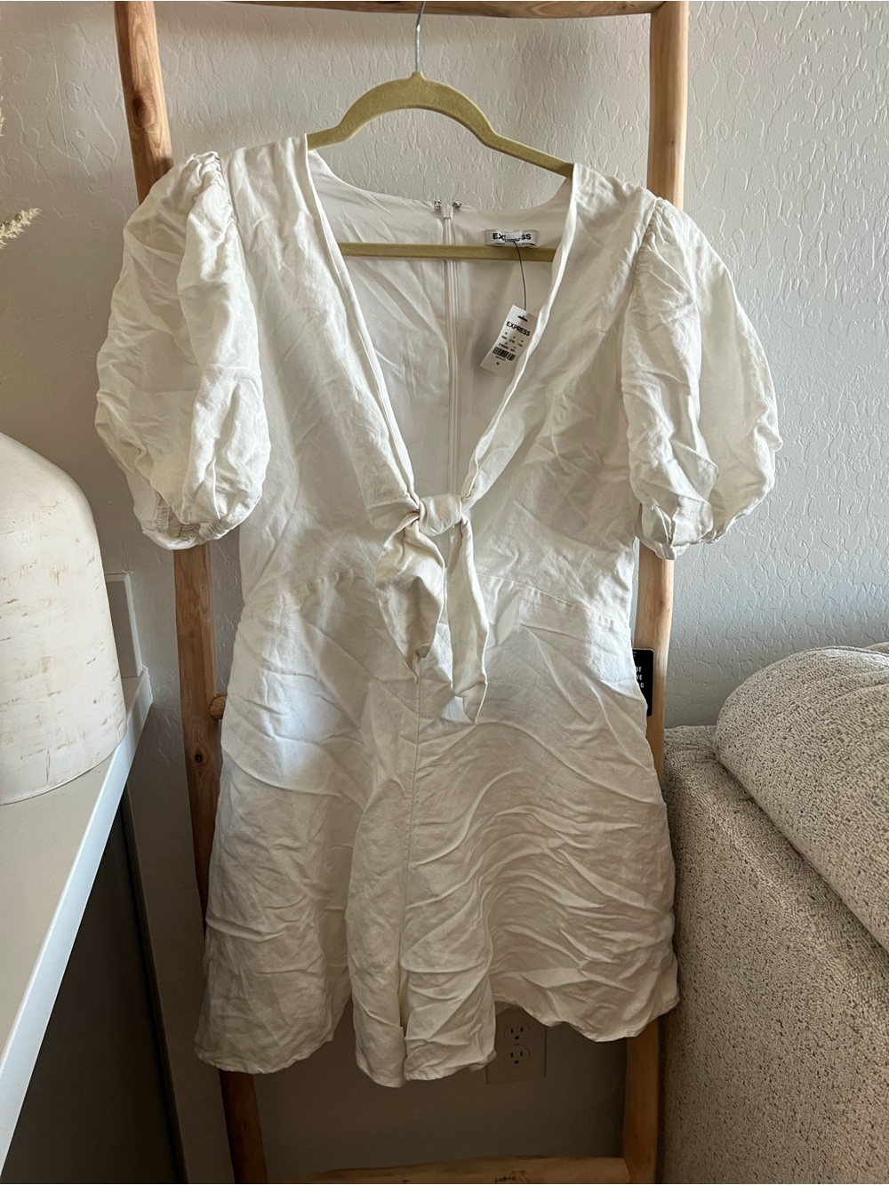 Express White Tie-Front Puff Sleeve Tunic